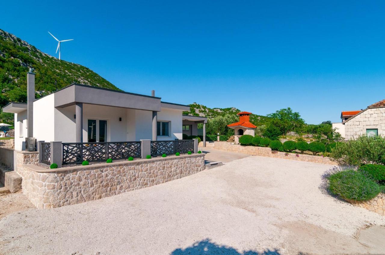Villa Elin Seoca Bagian luar foto