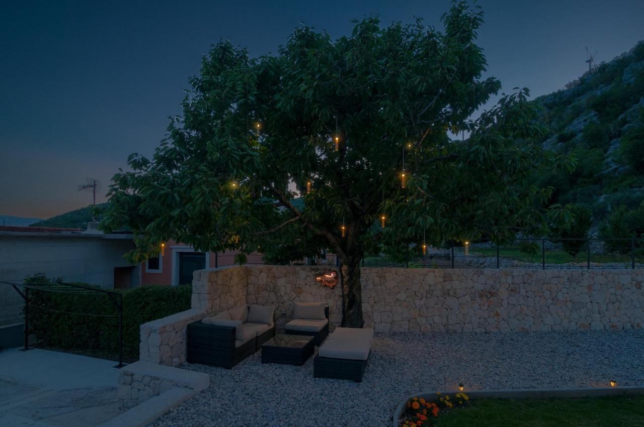 Villa Elin Seoca Bagian luar foto