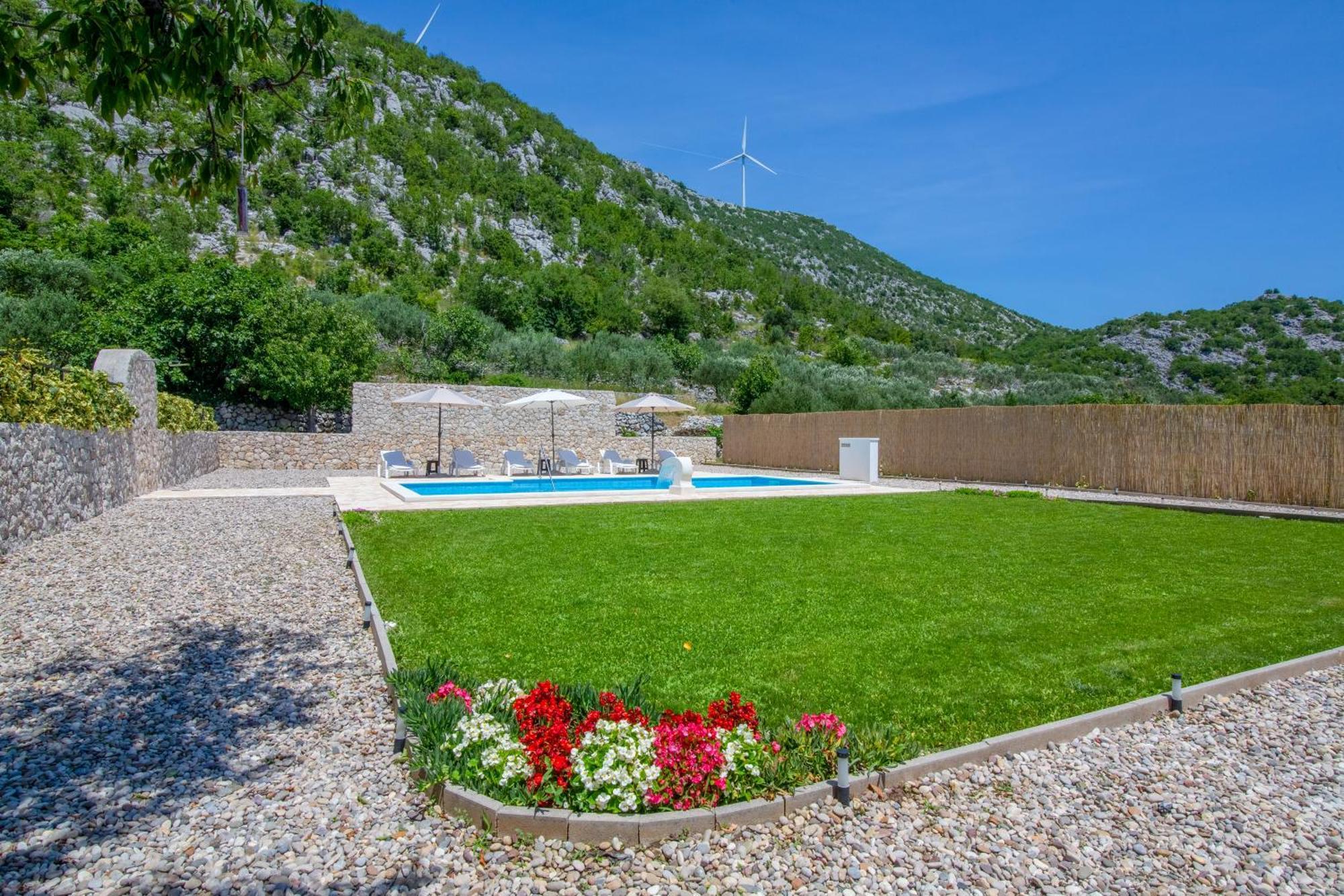 Villa Elin Seoca Bagian luar foto